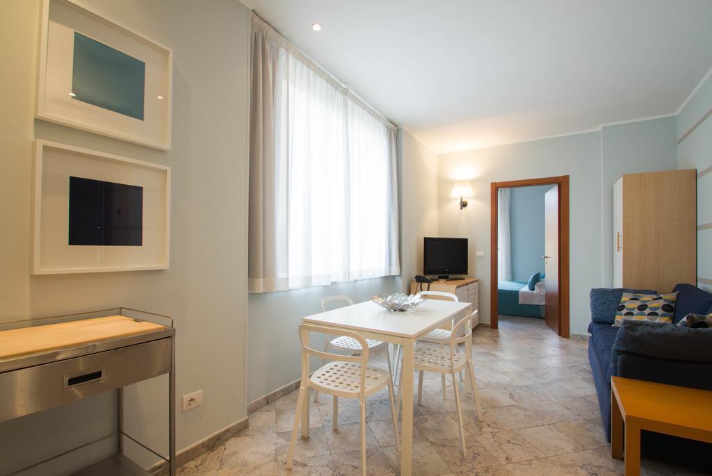 Hotel Corso Alaxi Hotels Alassio Pokoj fotografie